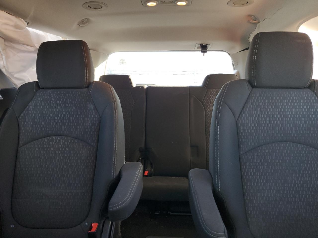 2015 GMC Acadia VIN 1GKKVPKD4FJ315300 Copart auction photo, minor dent/scratches damage thumbnail 10