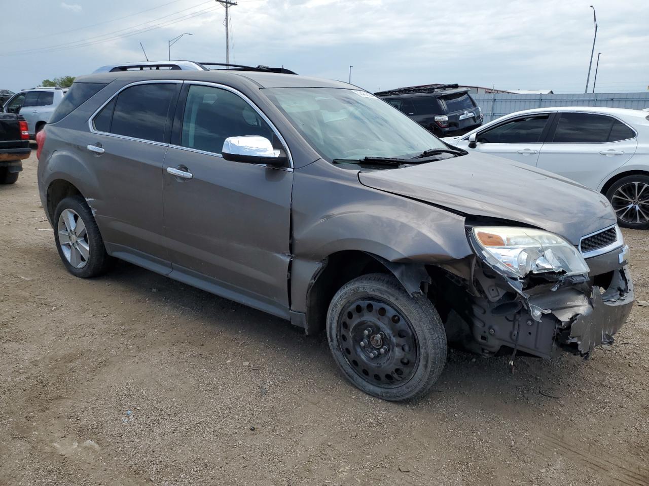 2012 Chevrolet Equinox VIN 2GNFLGEK4C6196418 Copart auction photo, front end / side damage thumbnail 4