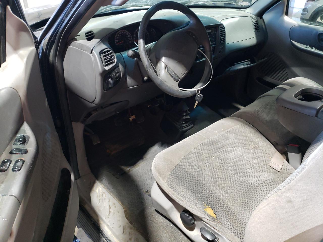 2001 Ford F-150 VIN 1FTRX18L71KF01514 Copart auction photo, all over damage thumbnail 8