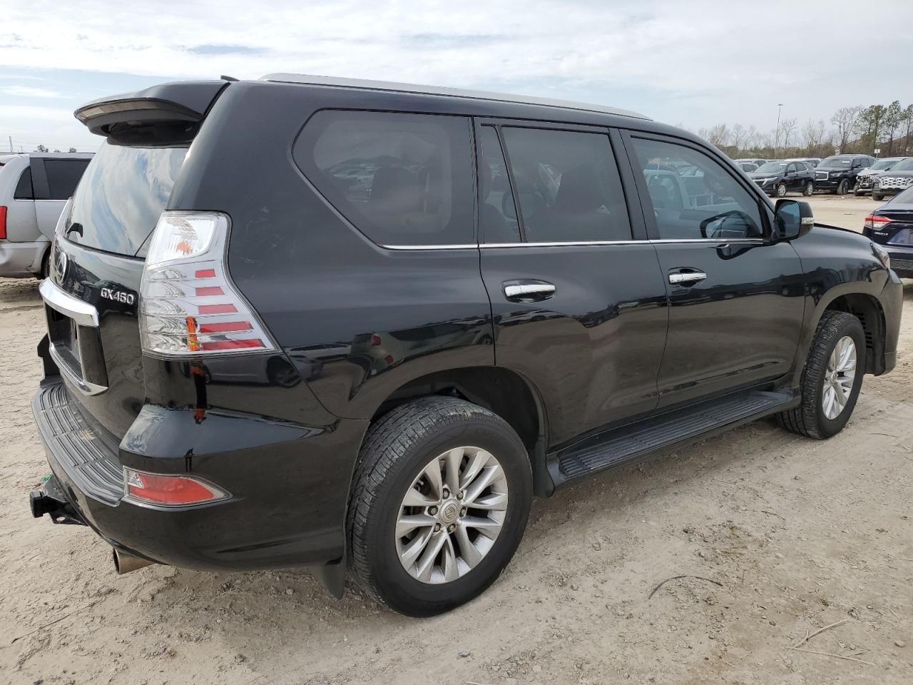 2021 Lexus GX VIN JTJAM7BX0M5296428 Copart auction photo, front end / side damage thumbnail 3