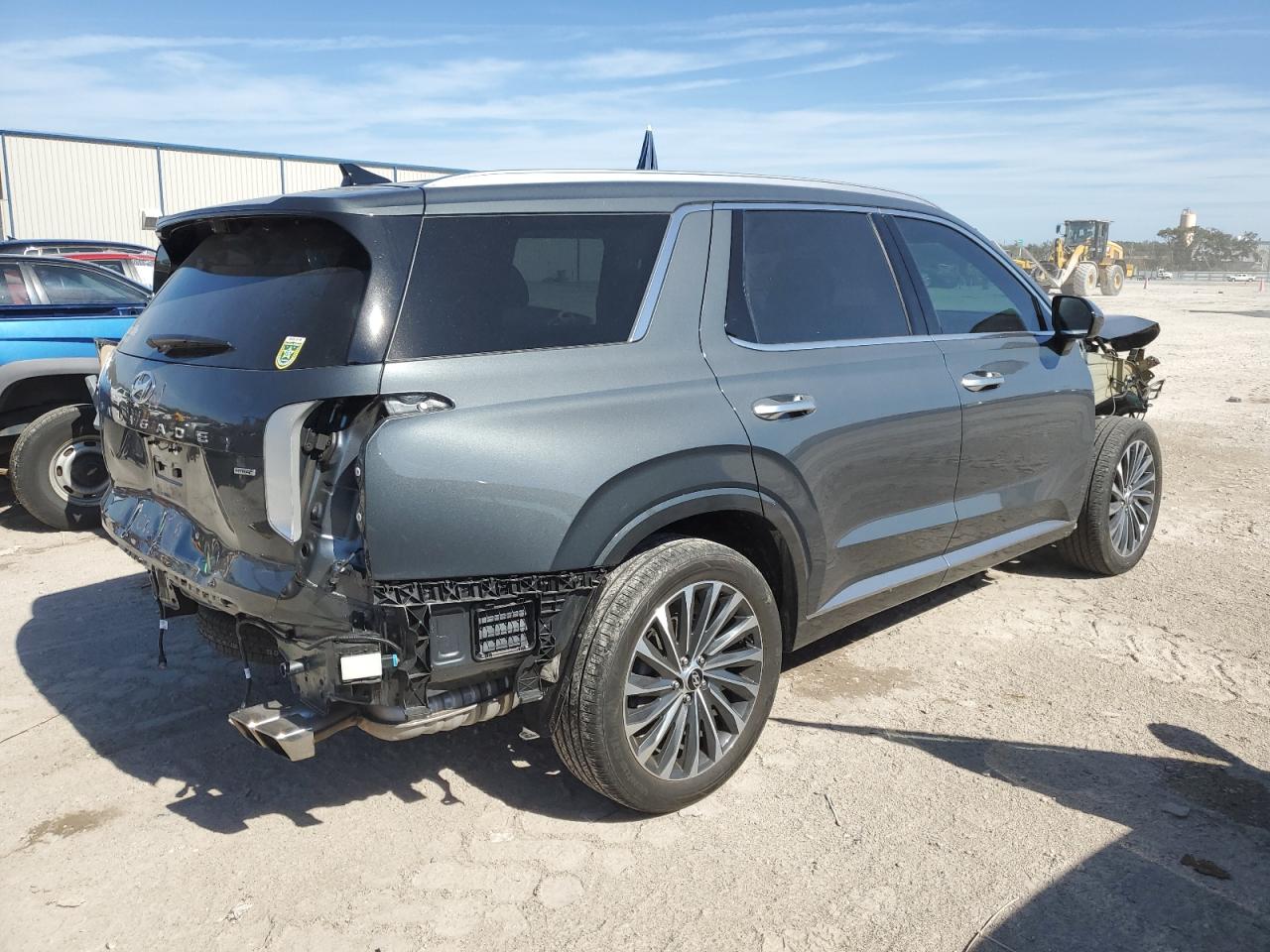 2023 Hyundai Palisade VIN KM8R7DGE3PU536077 Copart auction photo, front end / rear end damage thumbnail 3