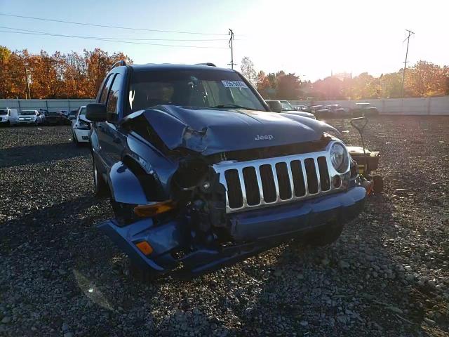2006 Jeep Liberty (North America) VIN 1J8GL58526W213856 Copart auction photo, front end damage thumbnail 11