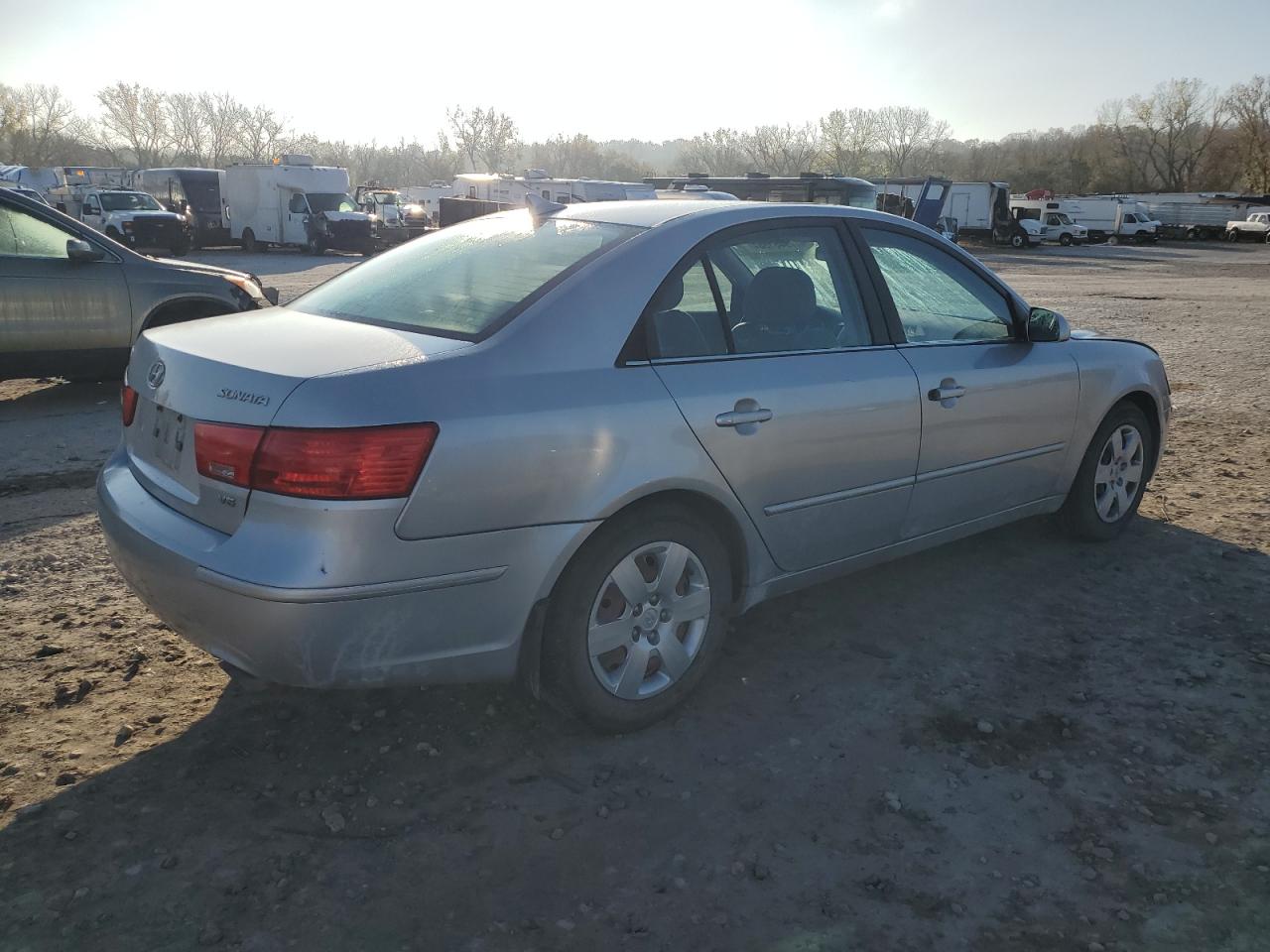 2009 Hyundai Sonata VIN 5NPET46F99H564651 Copart auction photo, front end / minor dent/scratches damage thumbnail 3