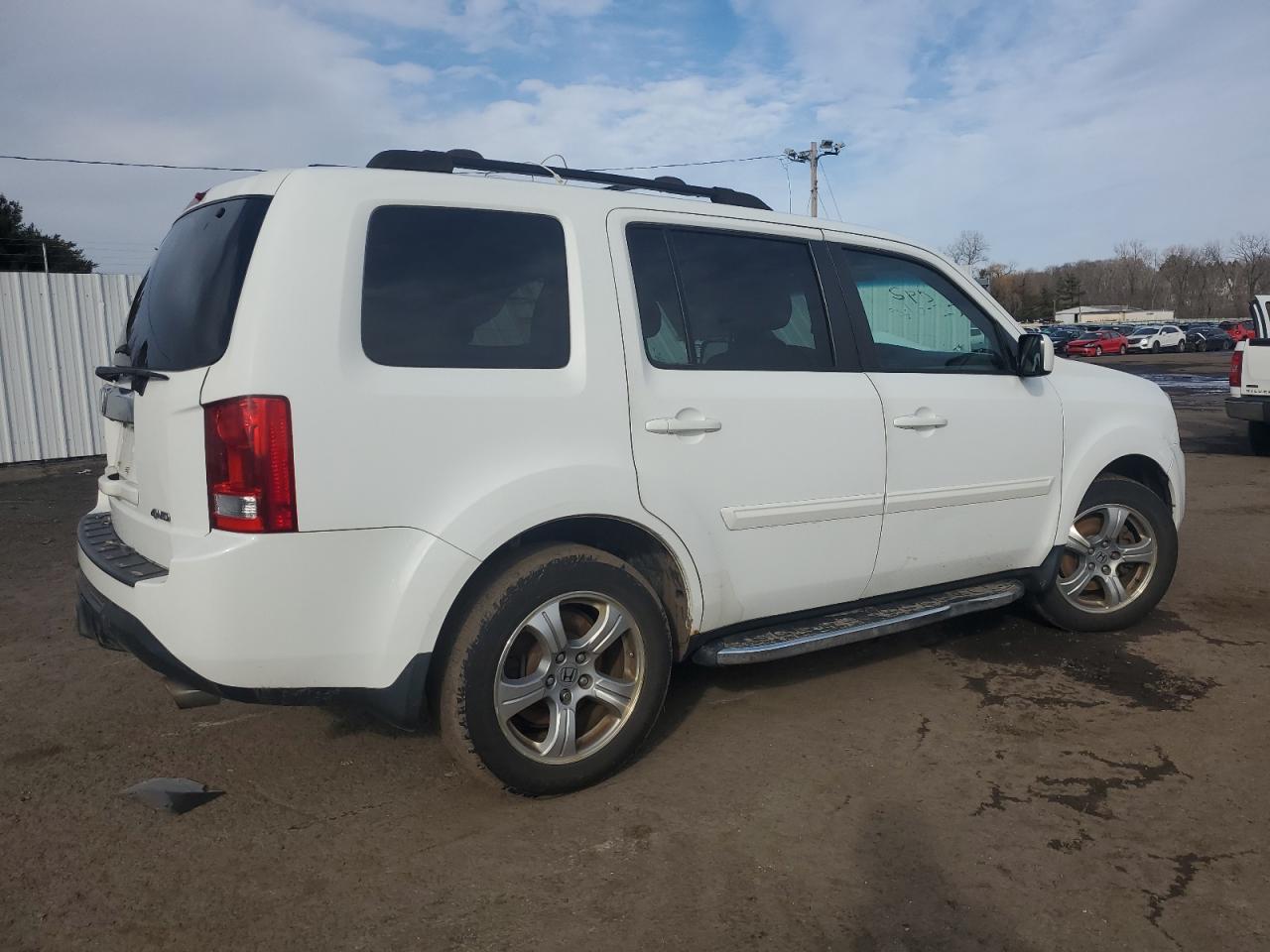 2013 Honda Pilot VIN 5FNYF4H52DB080644 Copart auction photo, front end damage thumbnail 3