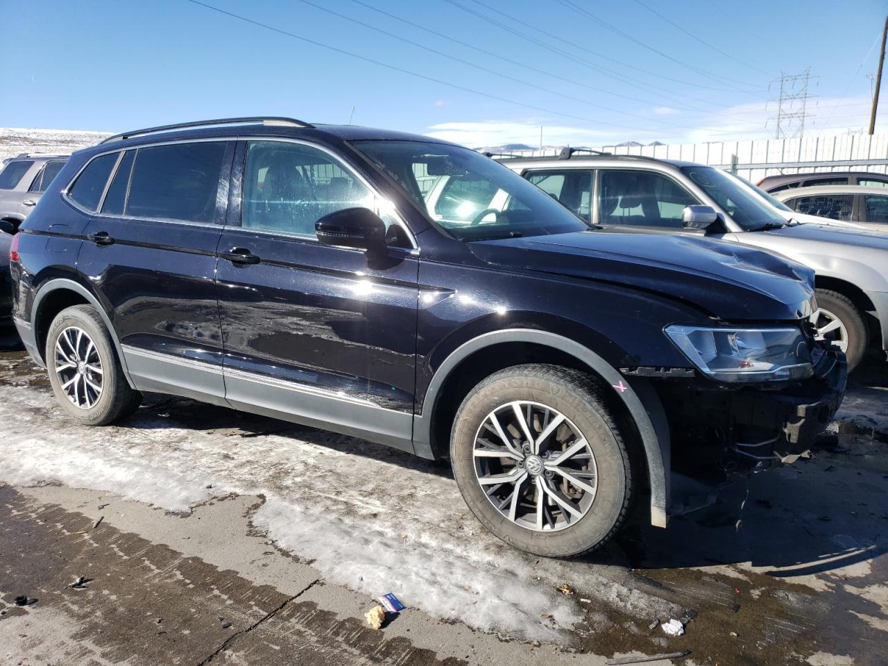 2020 Volkswagen Tiguan VIN 3VV3B7AX5LM105518 Copart auction photo, front end / hail damage thumbnail 4