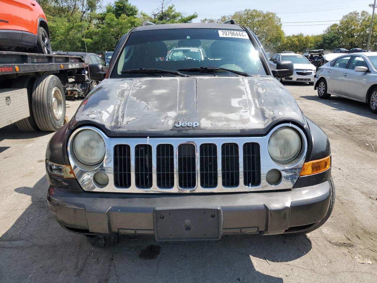 2005 Jeep Liberty (North America) VIN 1J4GL58K65W666044 Copart auction photo, front end / rear end damage thumbnail 5