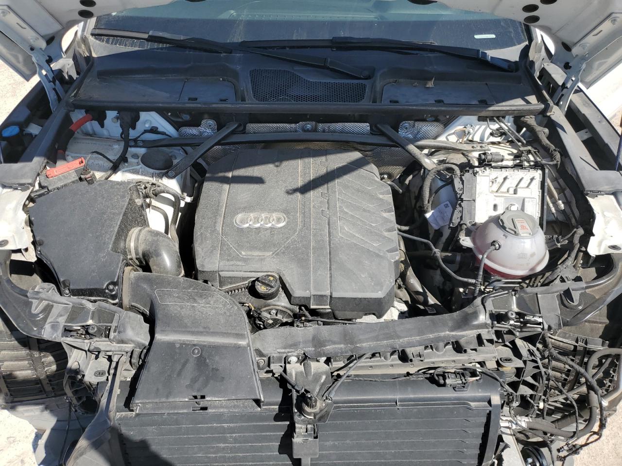 2021 Audi Q5 VIN WA1BAAFY1M2107913 Copart auction photo, front end / minor dent/scratches damage thumbnail 14