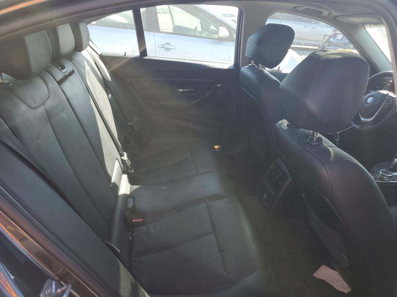 2015 BMW 3er VIN WBA3C1C55FK117813 Copart auction photo, rollover damage thumbnail 10