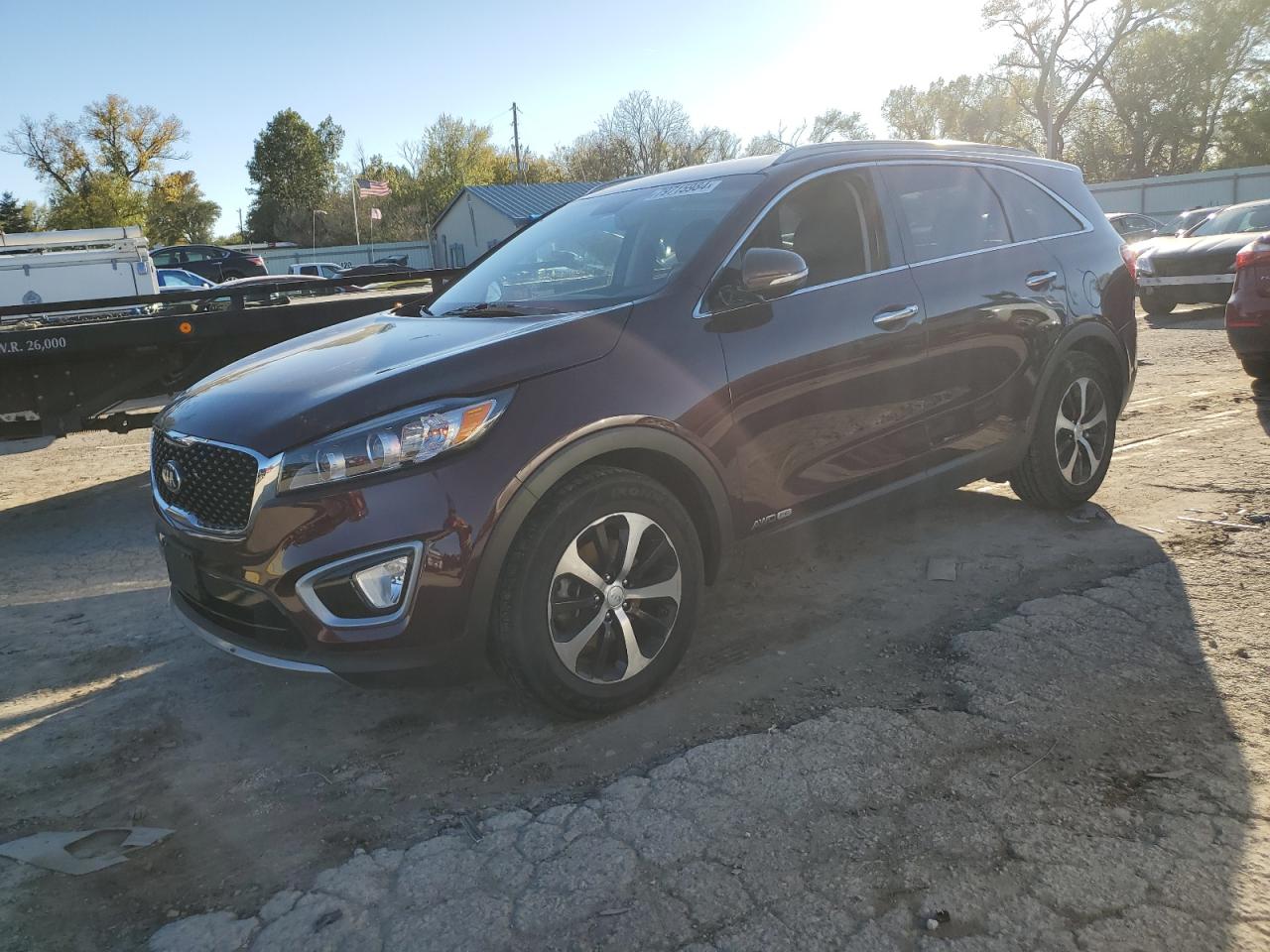 2018 KIA Sorento VIN 5XYPHDA58JG355373