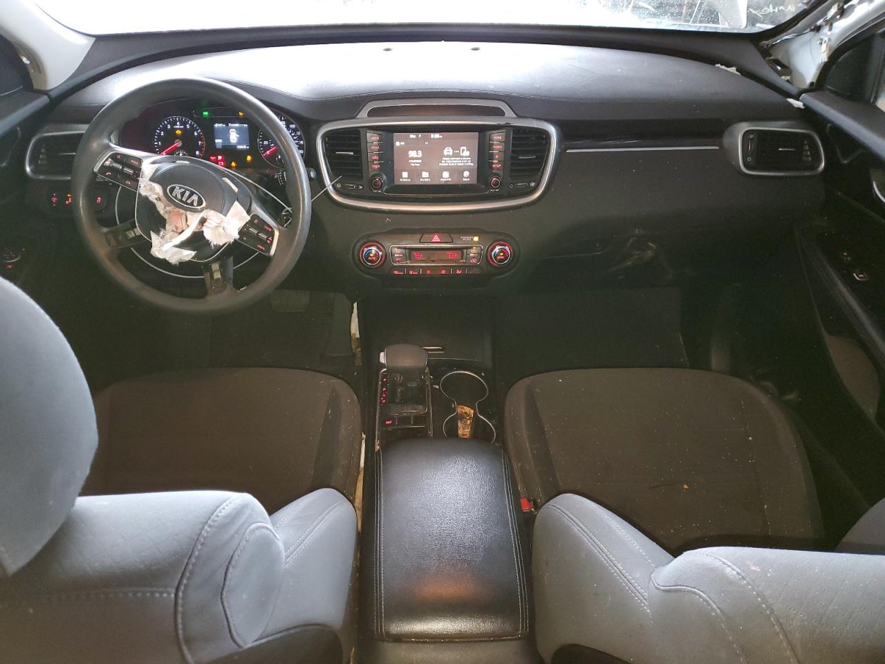 2019 KIA Sorento VIN 5XYPG4A56KG481879 Copart auction photo, front end / rear end damage thumbnail 8