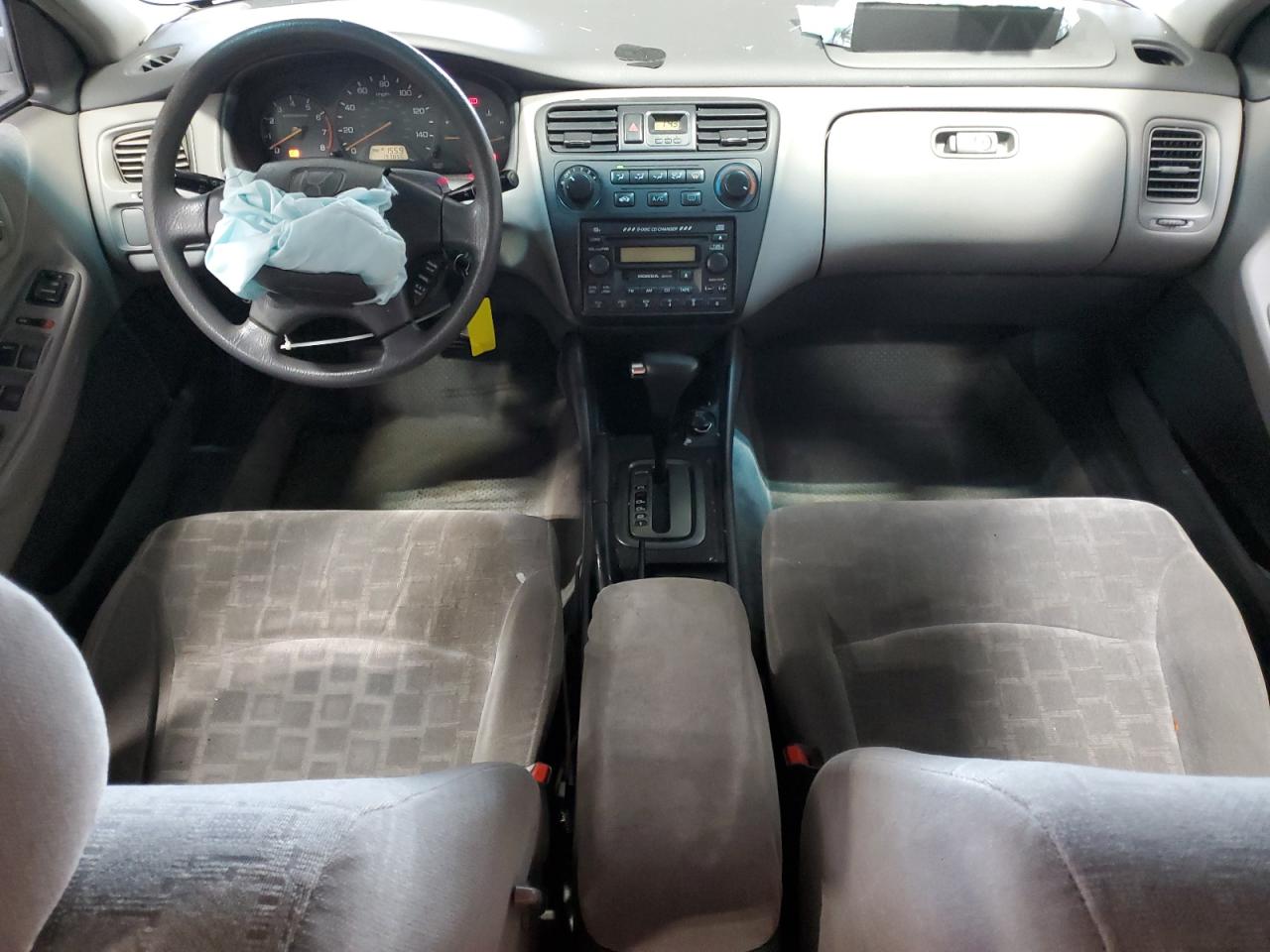 2002 Honda Accord VIN 1HGCG56632A100304 Copart auction photo, front end damage thumbnail 8