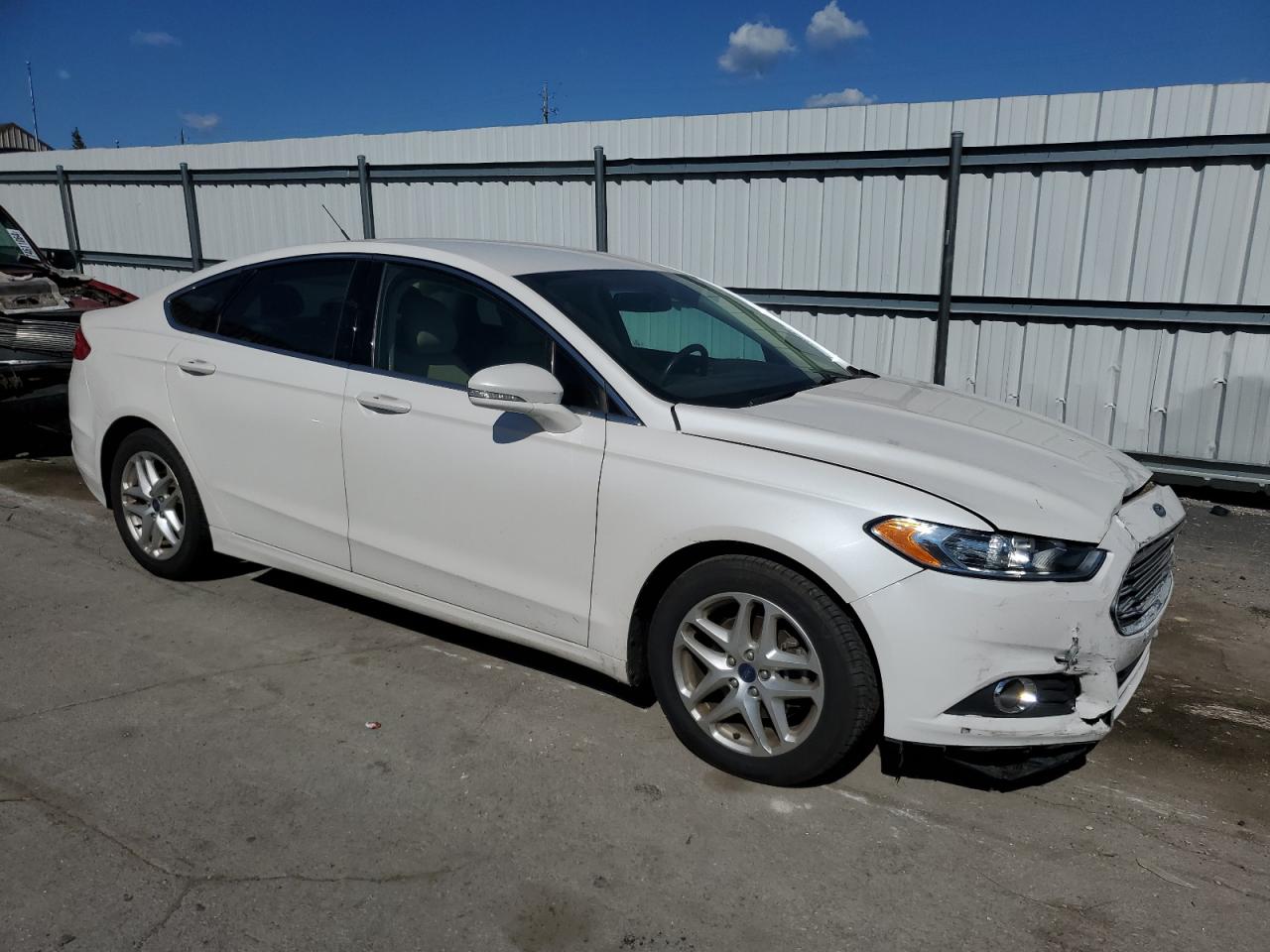 2014 Ford Fusion VIN 1FA6P0HDXE5406896 Copart auction photo, front end / side damage thumbnail 4