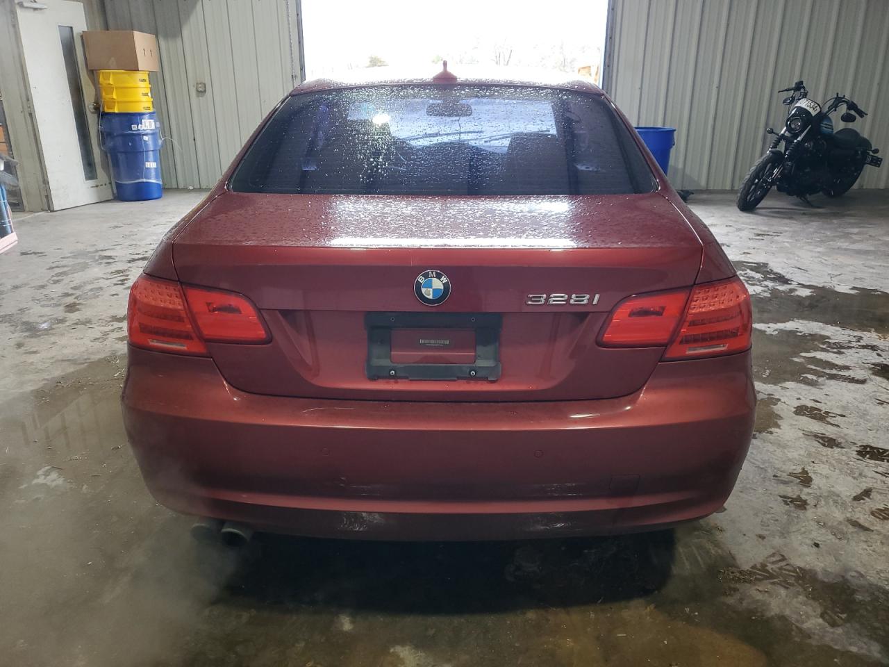 2013 BMW 3er VIN WBAKE3C50DE771888 Copart auction photo, front end damage thumbnail 6