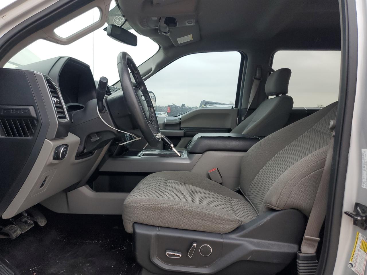 2017 Ford F-150 VIN 1FTEW1EFXHKD41414 Copart auction photo, front end / rear end damage thumbnail 7