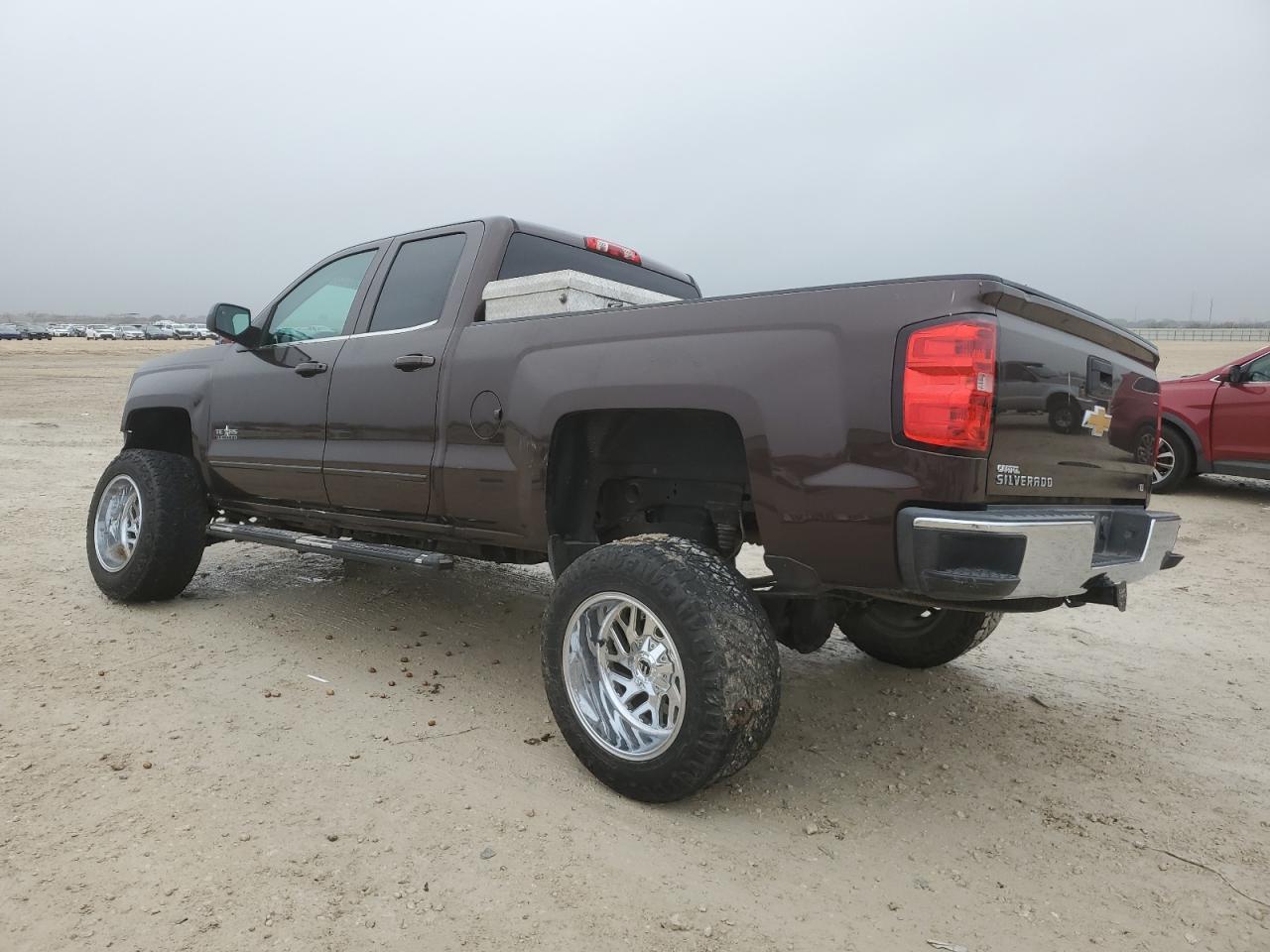 2016 Chevrolet Silverado VIN 1GCRCREC0GZ283835 Copart auction photo, front end / side damage thumbnail 2