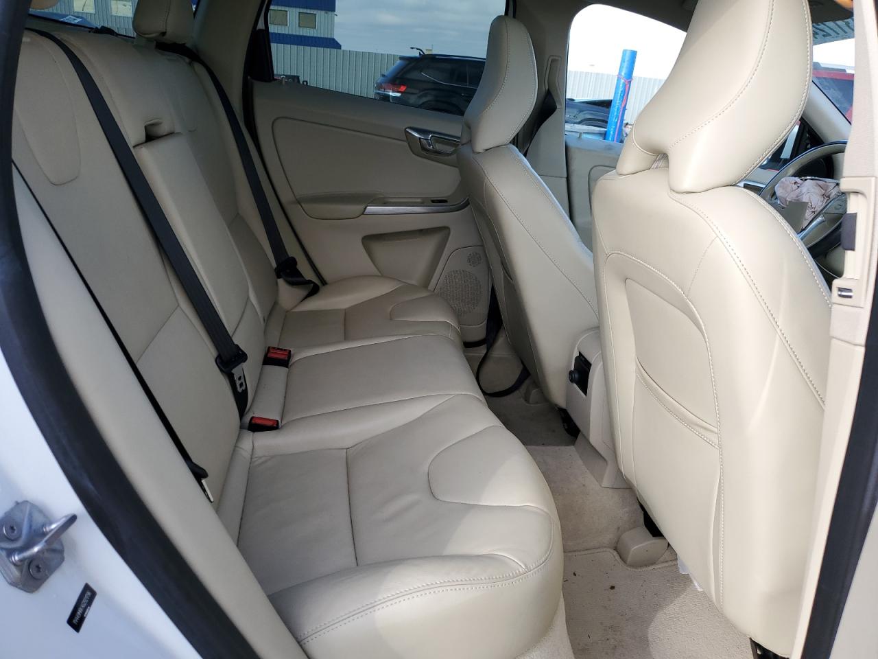 2016 Volvo XC60 VIN YV449MRK4G2921796 Copart auction photo, front end damage thumbnail 11