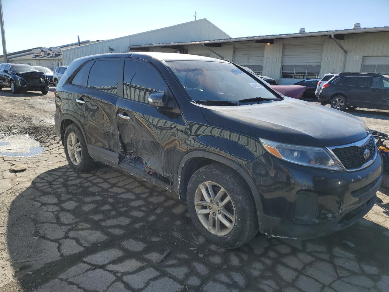 2014 KIA Sorento VIN 5XYKTCA61EG458958 Copart auction photo, side damage thumbnail 4