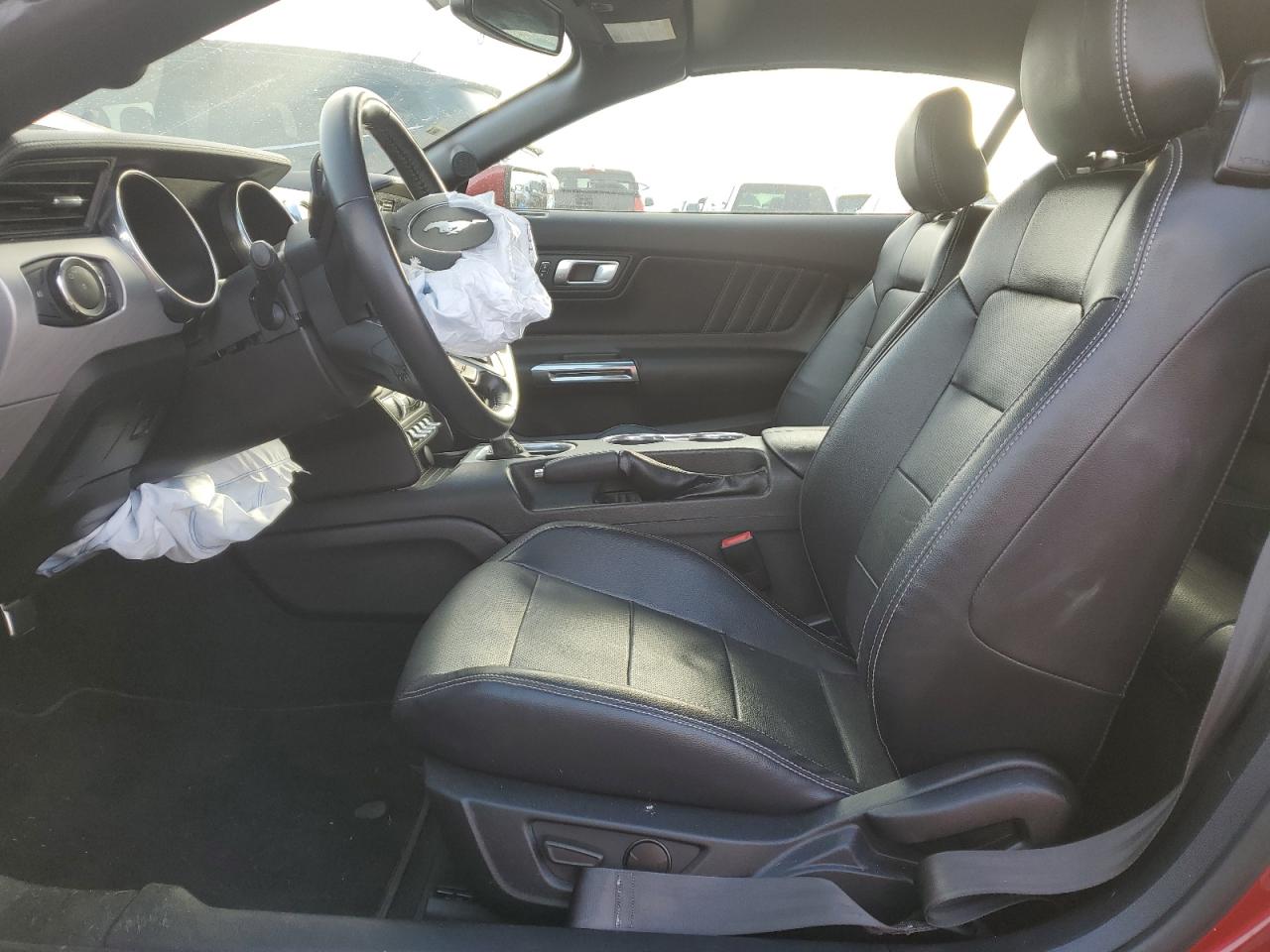 2020 Ford Mustang VIN 1FATP8UH3L5150057 Copart auction photo, front end / mechanical damage thumbnail 7