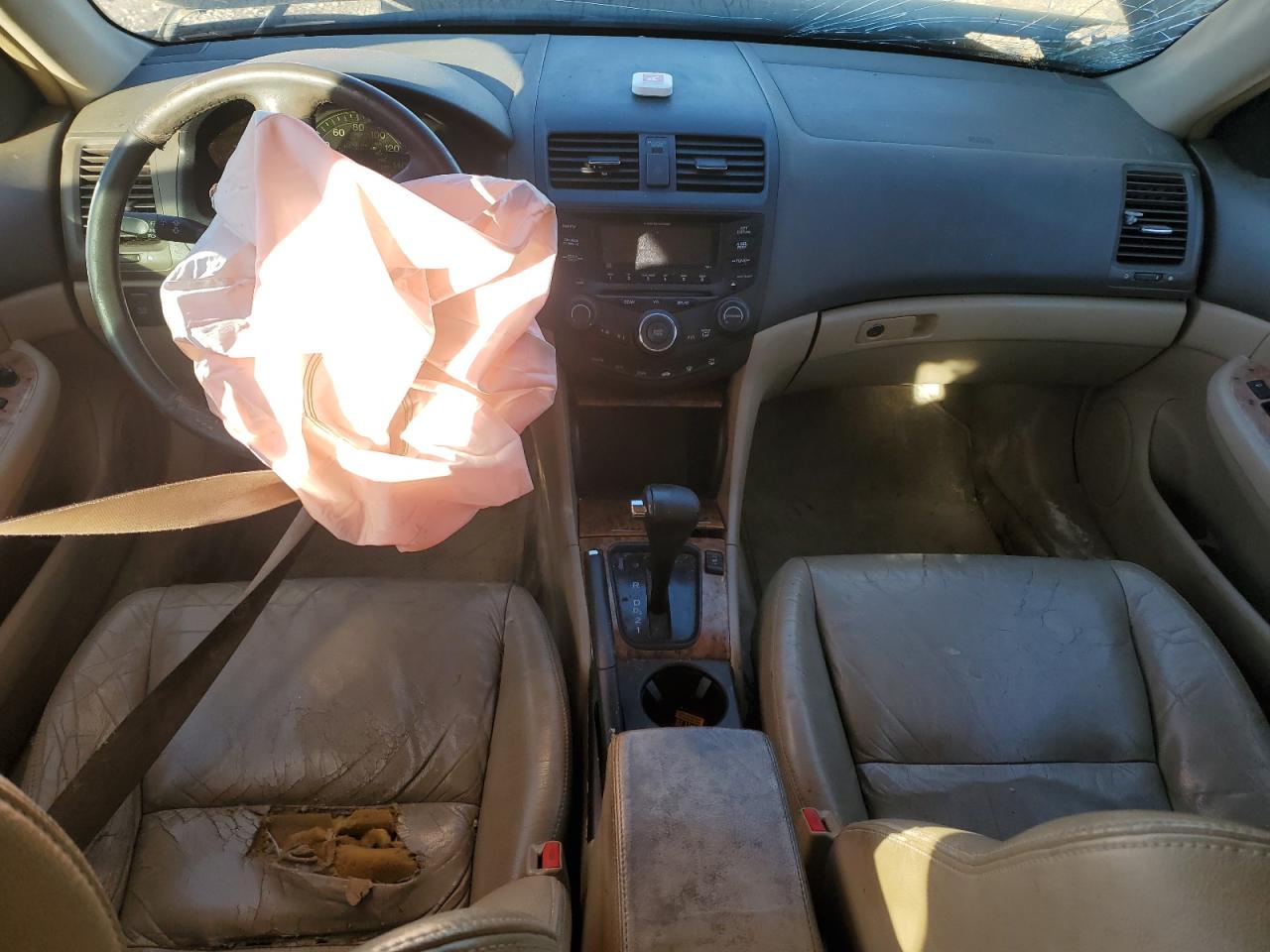 2005 Honda Accord VIN 1HGCM66505A040413 Copart auction photo, front end / all over damage thumbnail 8