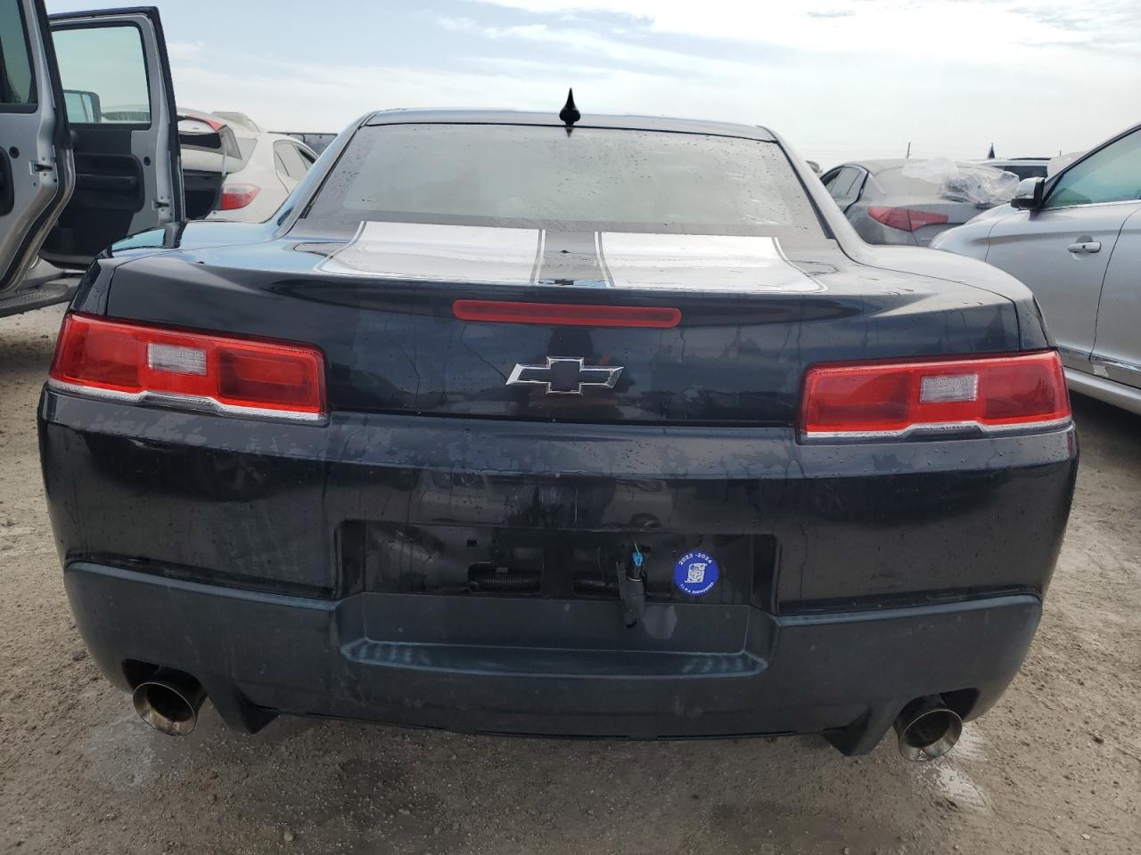 2014 Chevrolet Camaro VIN 2G1FA1E34E9132927 Copart auction photo, water/flood damage thumbnail 6
