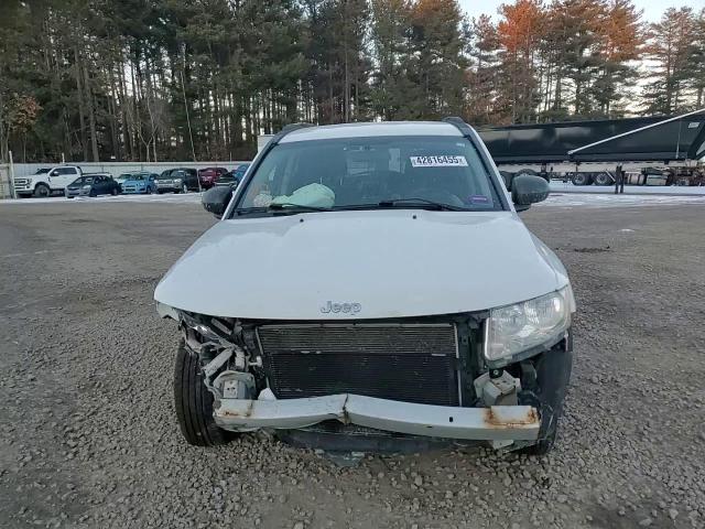 2013 Jeep Compass VIN 1C4NJCBA3DD102577 Copart auction photo, front end / minor dent/scratches damage thumbnail 12