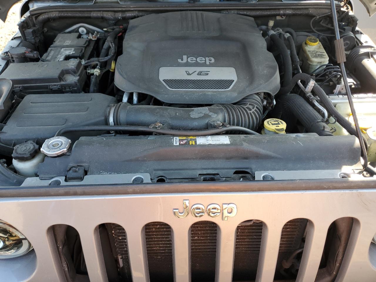 2016 Jeep Wrangler VIN 1C4HJWFG2GL158551 Copart auction photo, front end damage thumbnail 12
