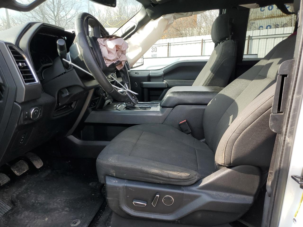 2016 Ford F-150 VIN 1FTFX1EG2GKF77712 Copart auction photo, front end damage thumbnail 7
