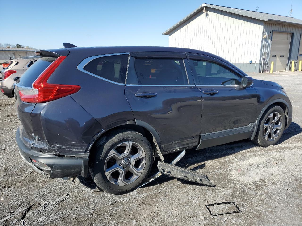 2017 Honda CR-V VIN 2HKRW2H57HH606427 Copart auction photo, rear end / side damage thumbnail 3