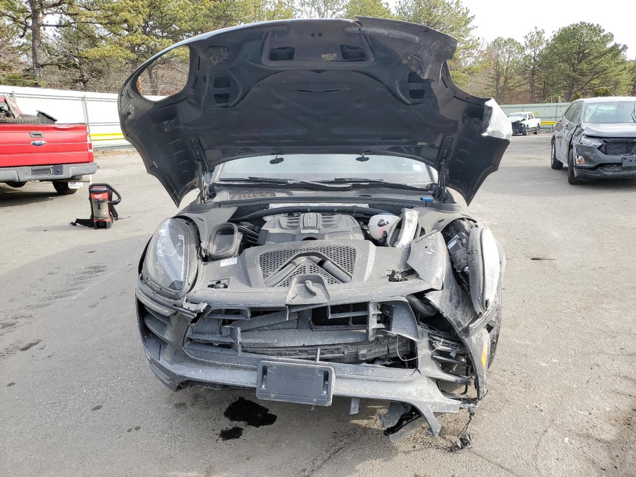 2017 Porsche Macan VIN WP1AG2A58HLB56429 Copart auction photo, front end / minor dent/scratches damage thumbnail 5