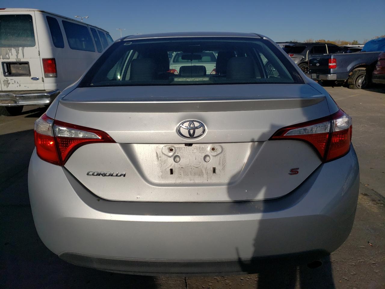 2015 Toyota Corolla VIN 2T1BURHE5FC360851 Copart auction photo, front end / hail damage thumbnail 6