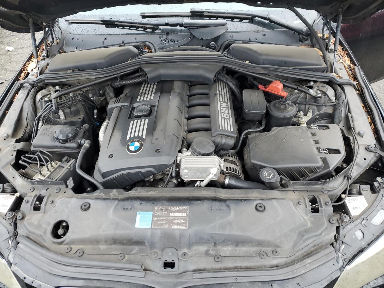 2008 BMW 5er VIN WBANU53598CT13215 Copart auction photo, rear end damage thumbnail 11