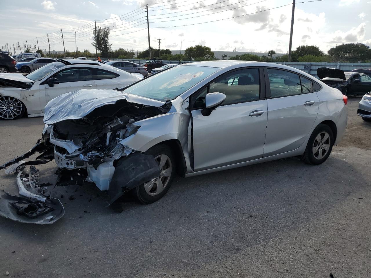 2018 Chevrolet Cruze VIN 1G1BC5SM8J7167981