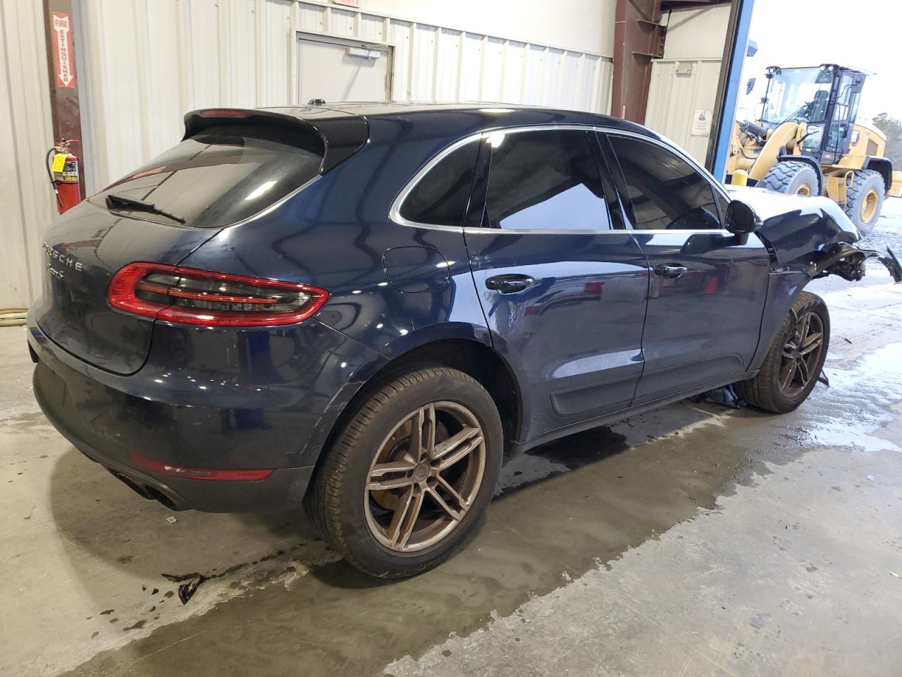 2018 Porsche Macan VIN WP1AB2A55JLB36871 Copart auction photo, front end / side damage thumbnail 3