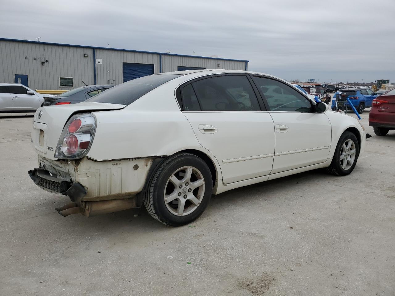2005 Nissan Altima VIN 1N4AL11D25C343231 Copart auction photo, rear end / side damage thumbnail 3