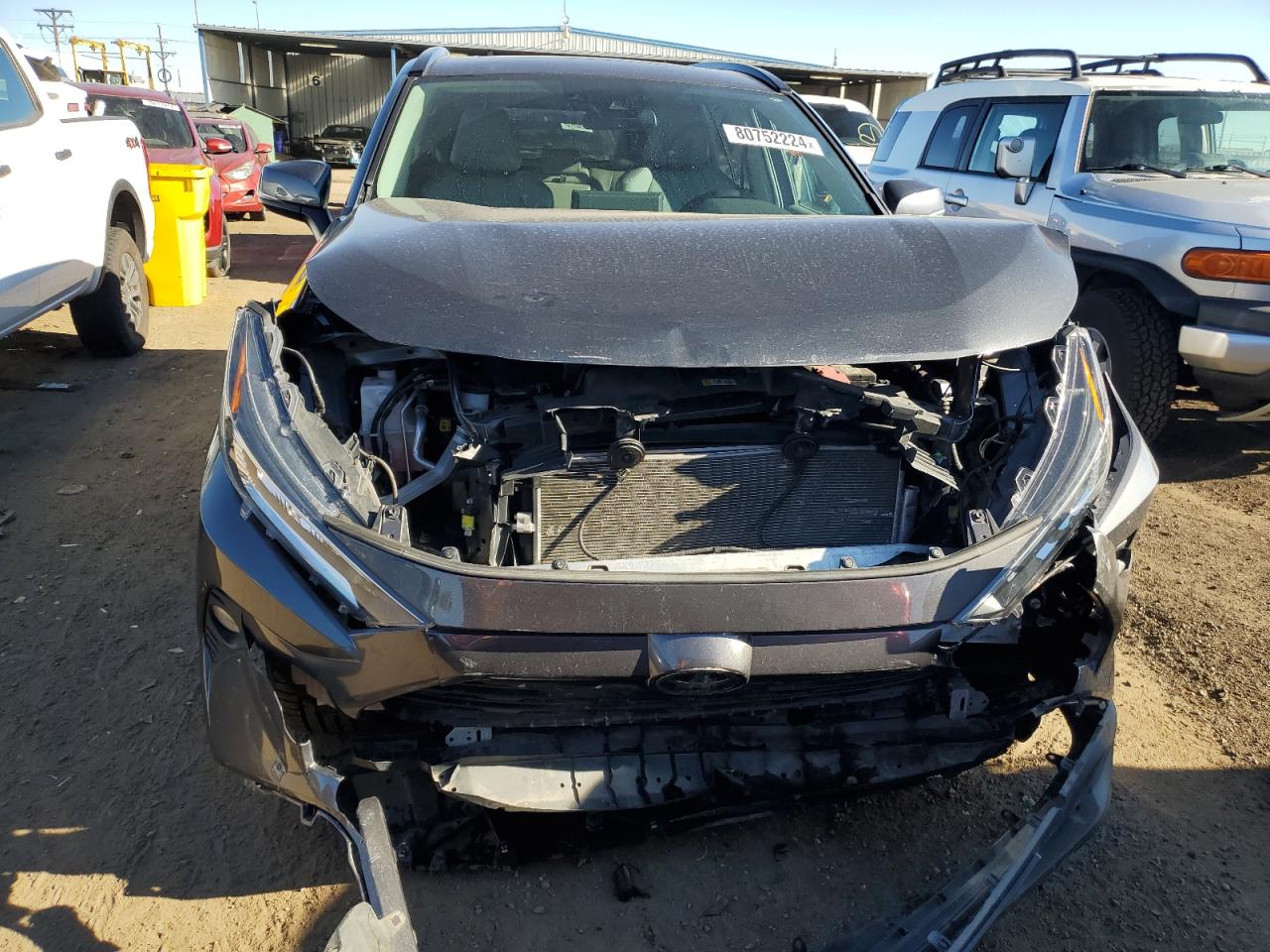 2020 Toyota RAV 4 VIN 2T3A1RFV1LC086882 Copart auction photo, front end damage thumbnail 5