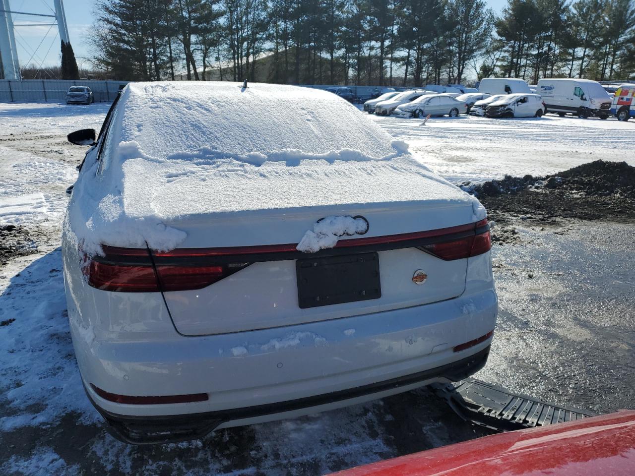 2019 Audi A8 VIN WAU8DAF84KN015999 Copart auction photo, front end / minor dent/scratches damage thumbnail 6