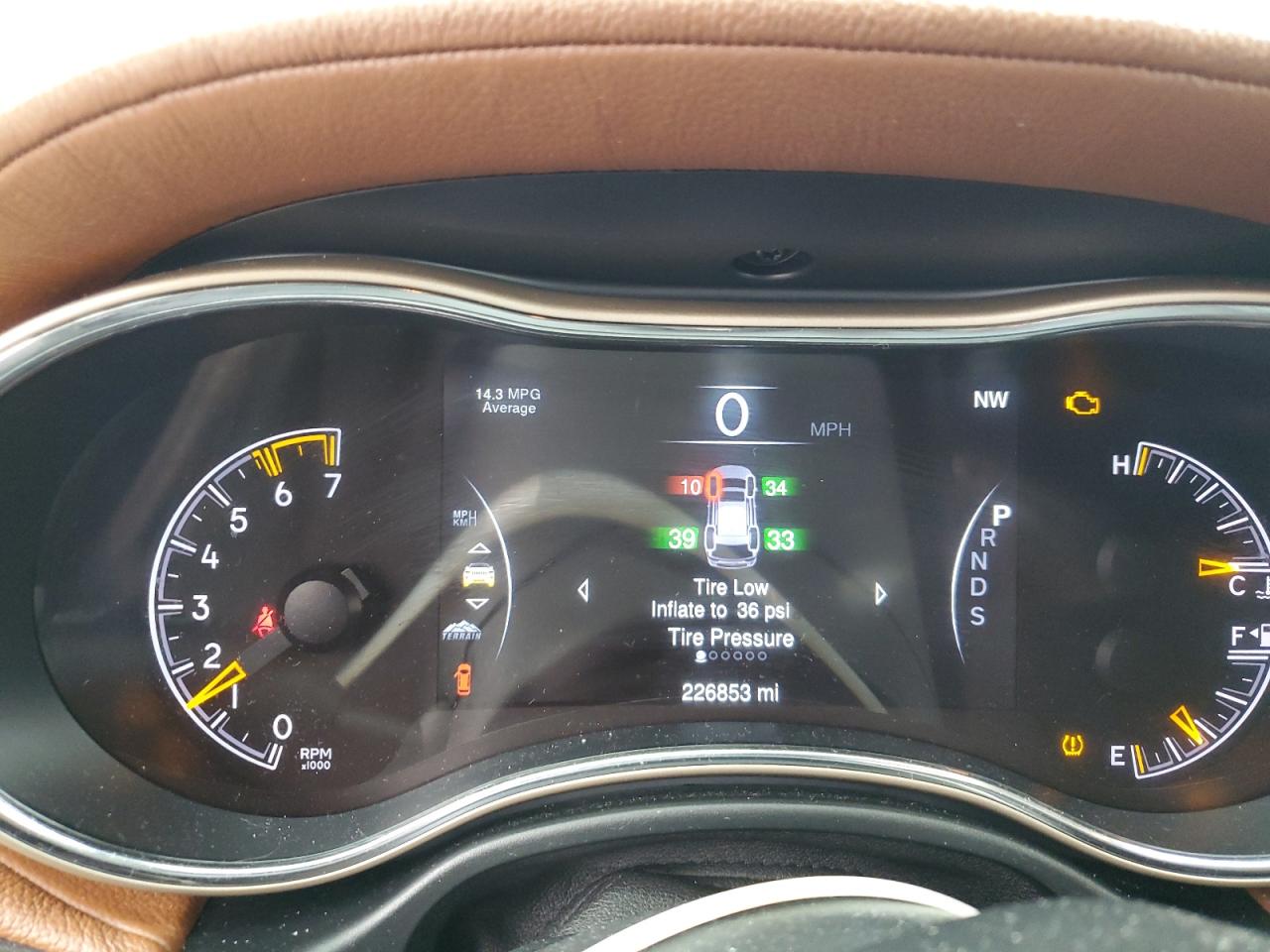 2015 Jeep Grand Cherokee VIN 1C4RJFJT8FC687638 Copart auction photo, front end damage thumbnail 9