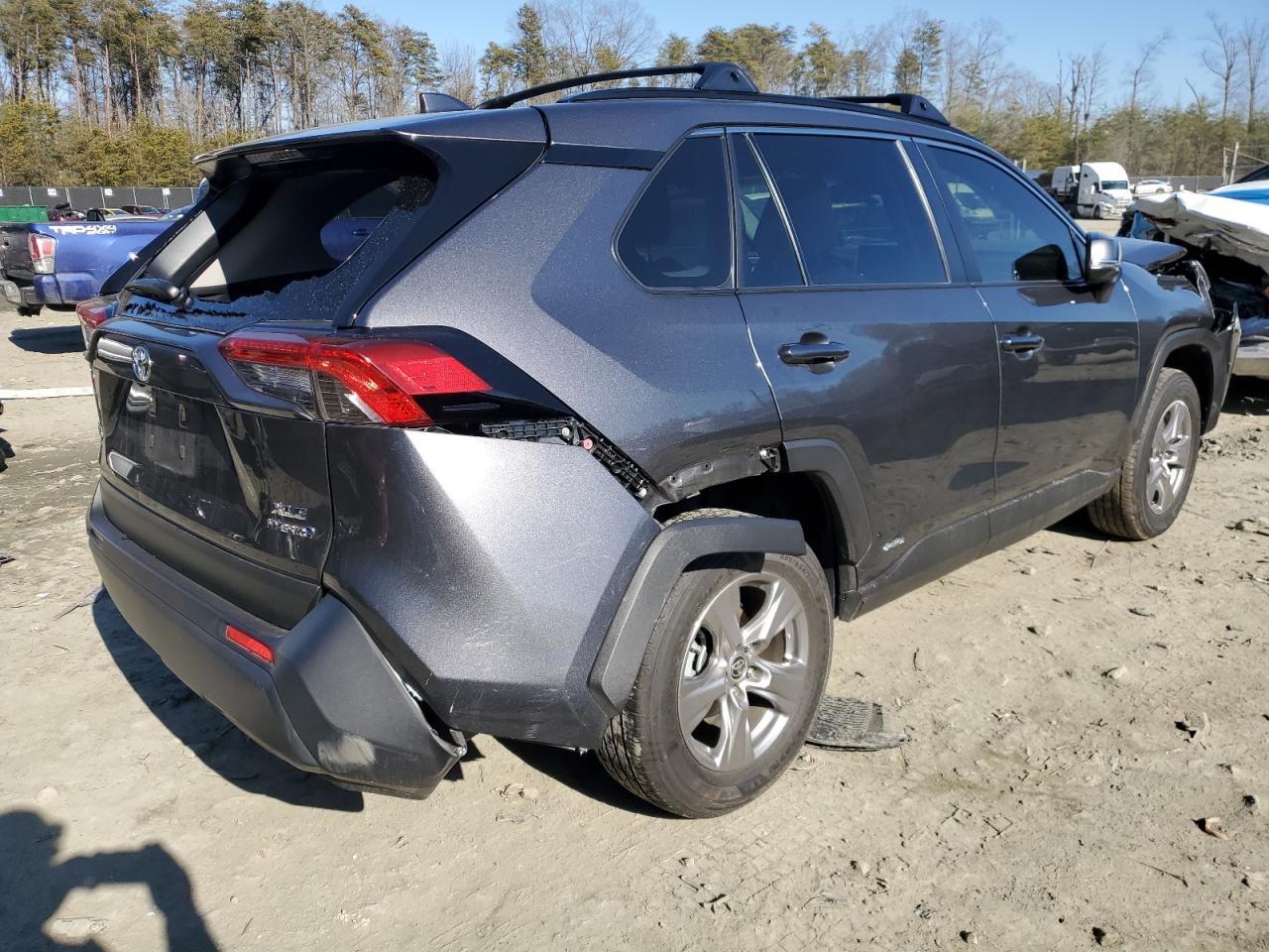 2023 Toyota RAV 4 VIN JTMRWRFVXPD186887 Copart auction photo, front end / rear end damage thumbnail 3