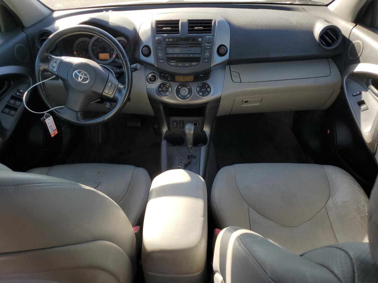 2009 Toyota RAV 4 VIN JTMZF31V895010583 Copart auction photo, rear end / minor dent/scratches damage thumbnail 8