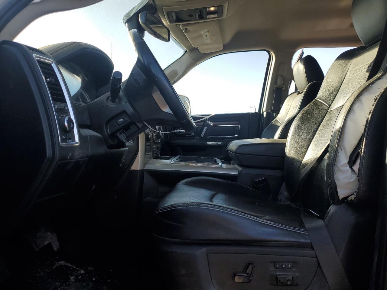 2015 RAM 2500 VIN 3C6UR5FL9FG663990 Copart auction photo, side / minor dent/scratches damage thumbnail 7