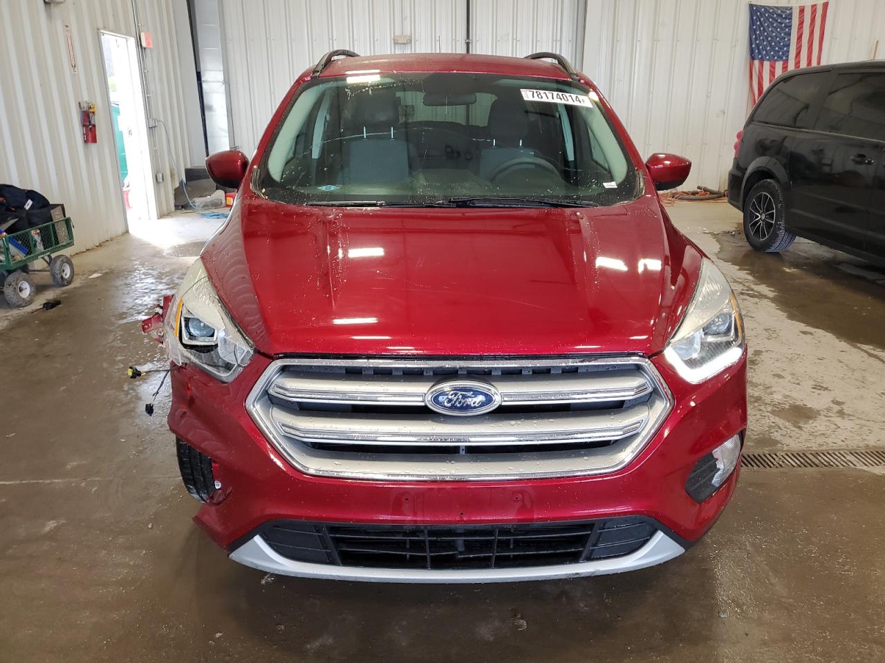 2017 Ford Escape VIN 1FMCU9GD5HUC85325 Copart auction photo, front end damage thumbnail 5