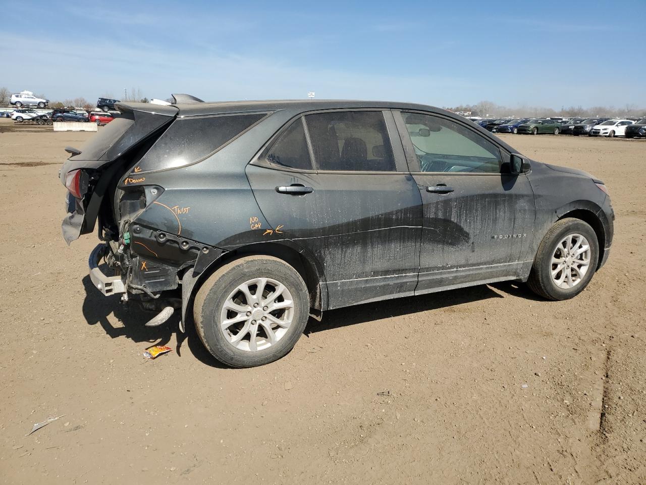 2020 Chevrolet Equinox VIN 3GNAXHEV3LS596891 Copart auction photo, rear end / minor dent/scratches damage thumbnail 3