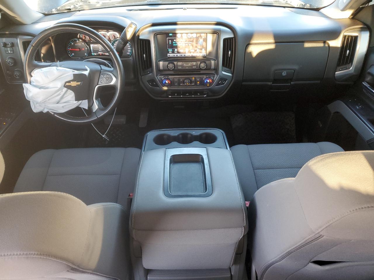 2016 Chevrolet Silverado VIN 3GCUKREC8GG188095 Copart auction photo, front end / side damage thumbnail 8