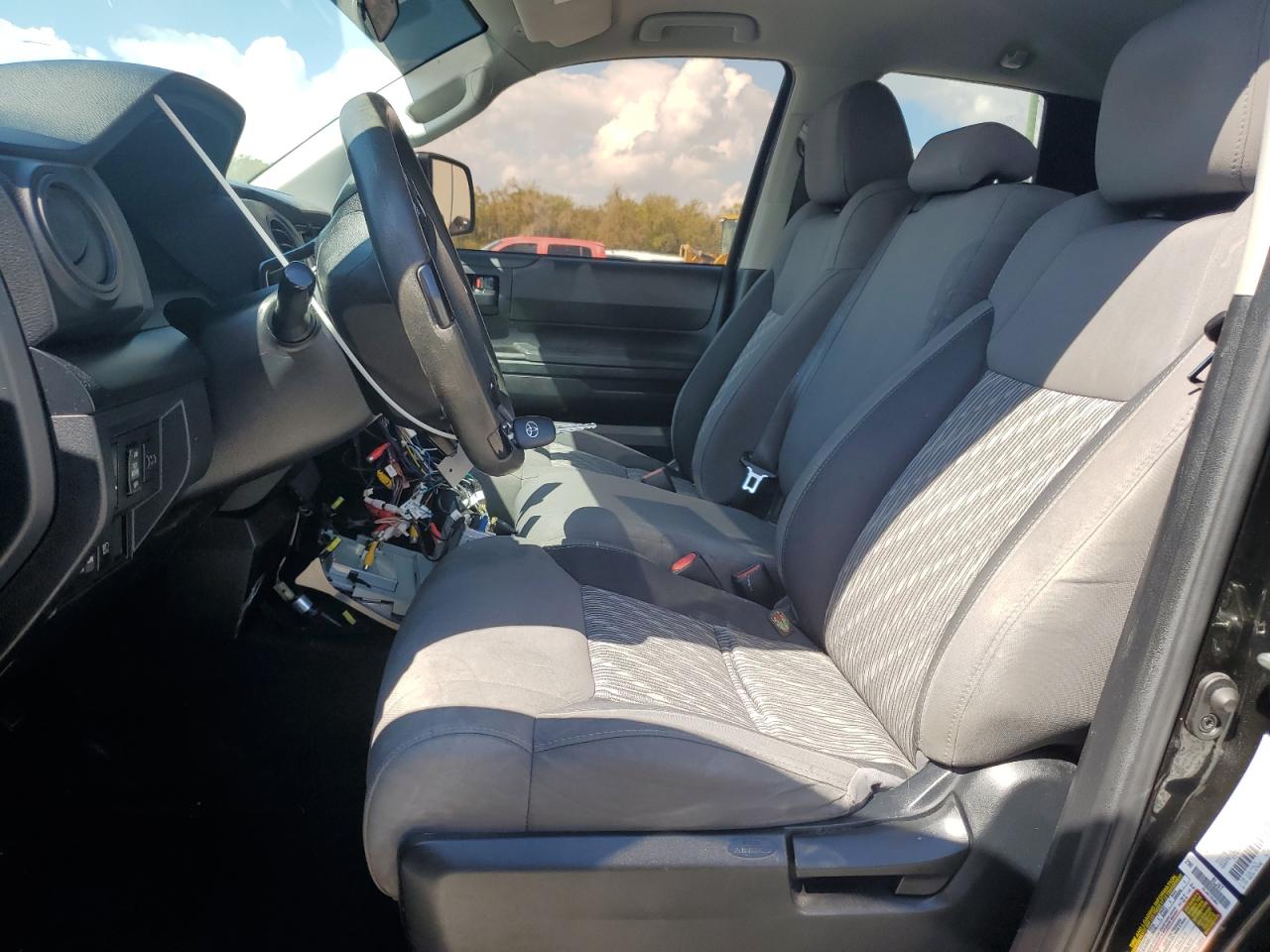 2019 Toyota Tundra VIN 5TFRM5F16KX140122 Copart auction photo, rear end damage thumbnail 7
