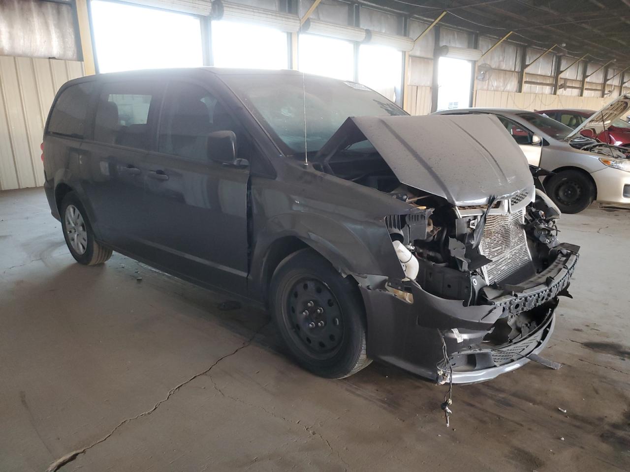 2019 Dodge Caravan VIN 2C4RDGBG5KR781024 Copart auction photo, front end damage thumbnail 4