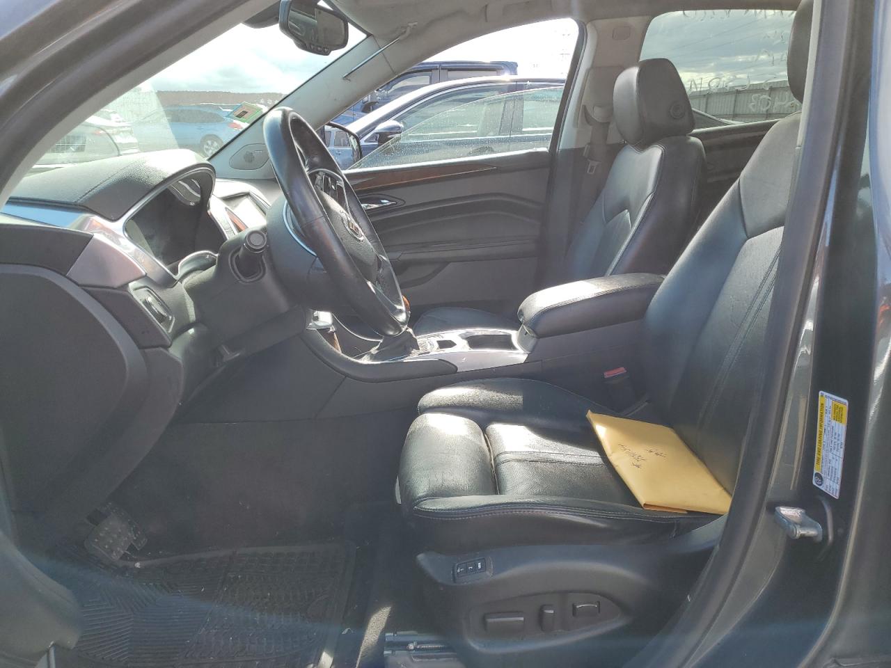2013 Cadillac SRX VIN 3GYFNGE3XDS553335 Copart auction photo, side / front end damage thumbnail 7