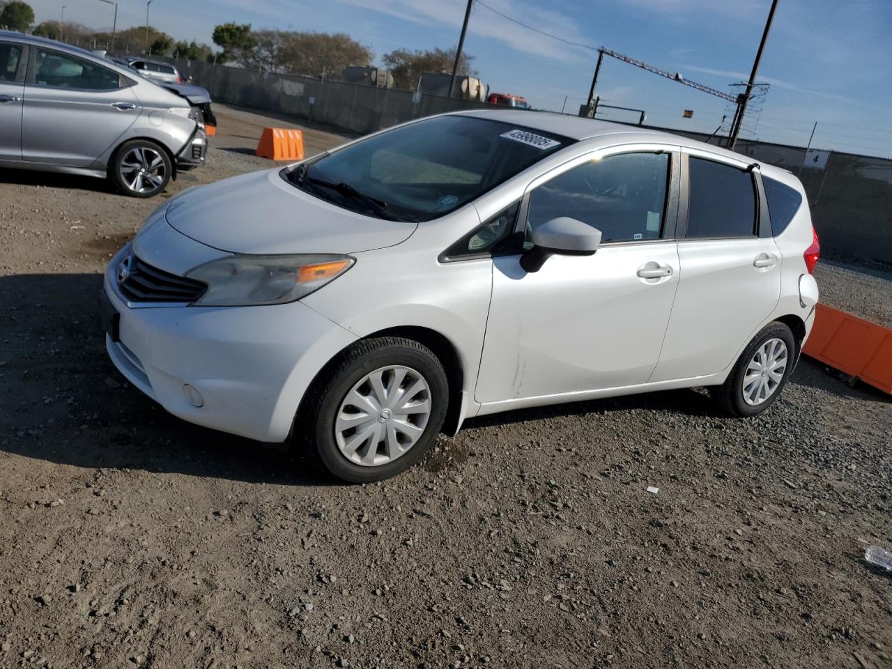 2015 Nissan Versa VIN 3N1CE2CP2FL393503