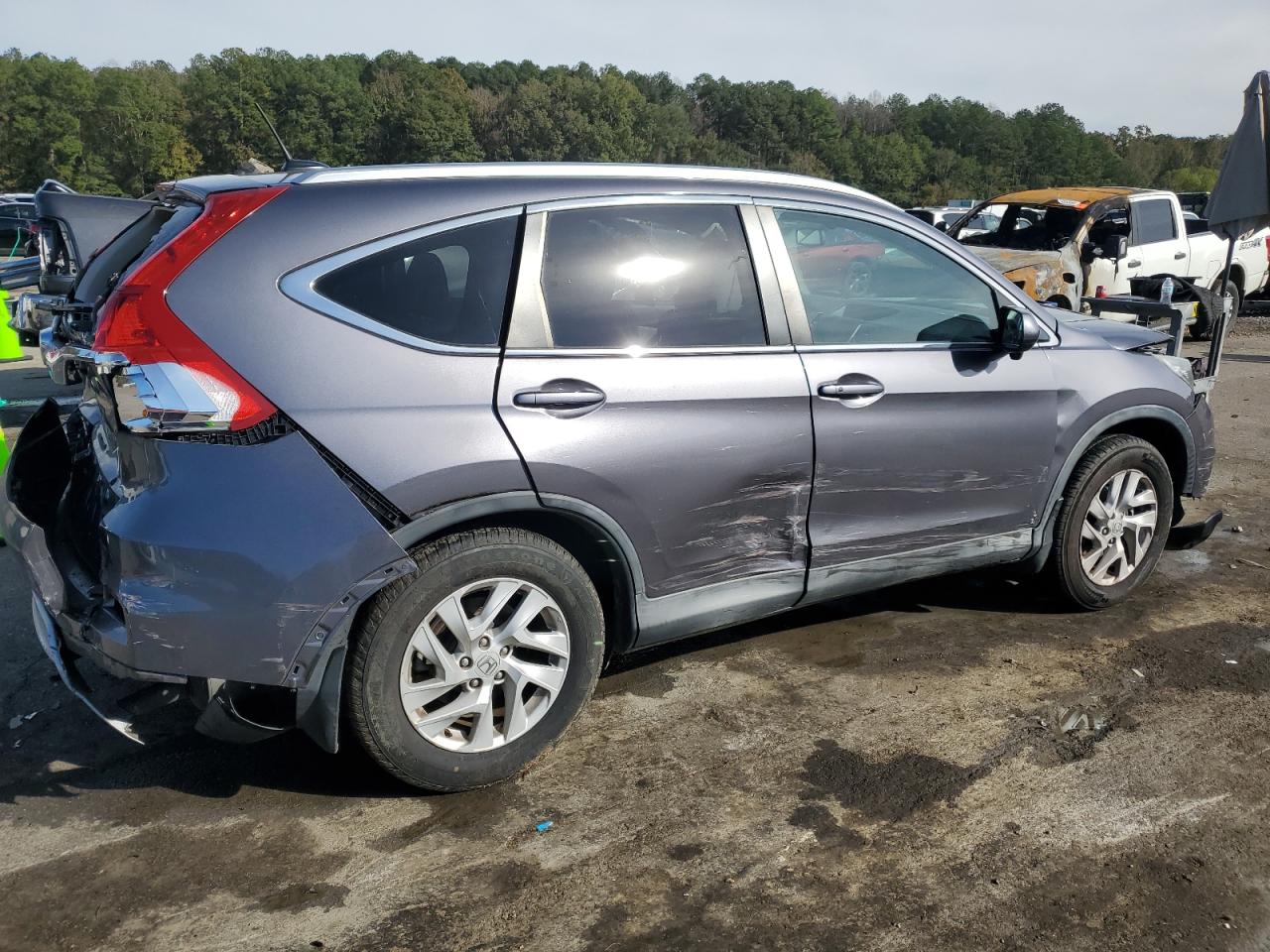 2015 Honda CR-V VIN 2HKRM3H76FH548949 Copart auction photo, all over damage thumbnail 3
