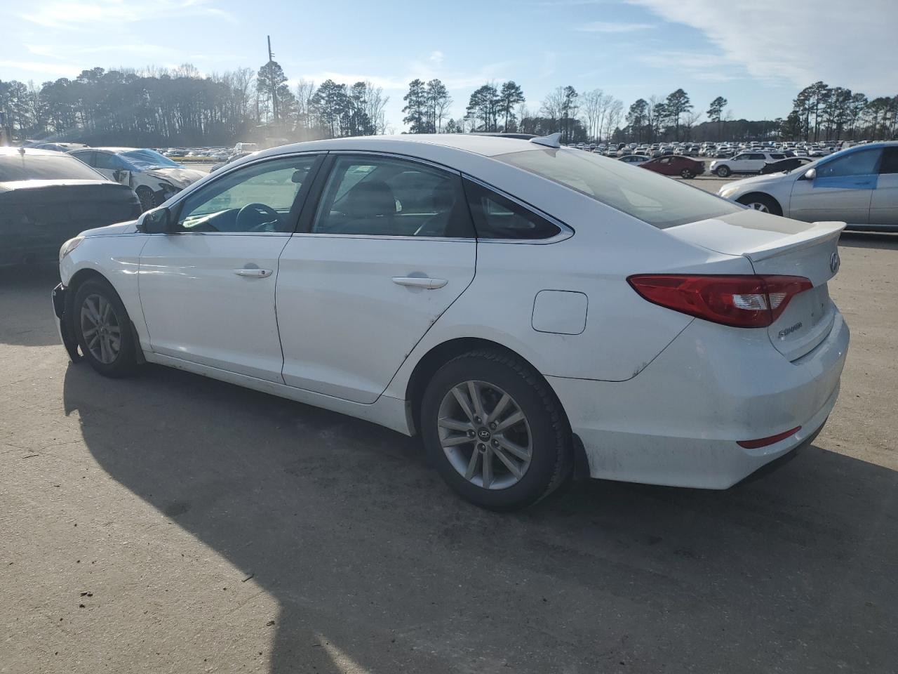 2015 Hyundai Sonata VIN 5NPE24AF0FH198701 Copart auction photo, front end / rear end damage thumbnail 2
