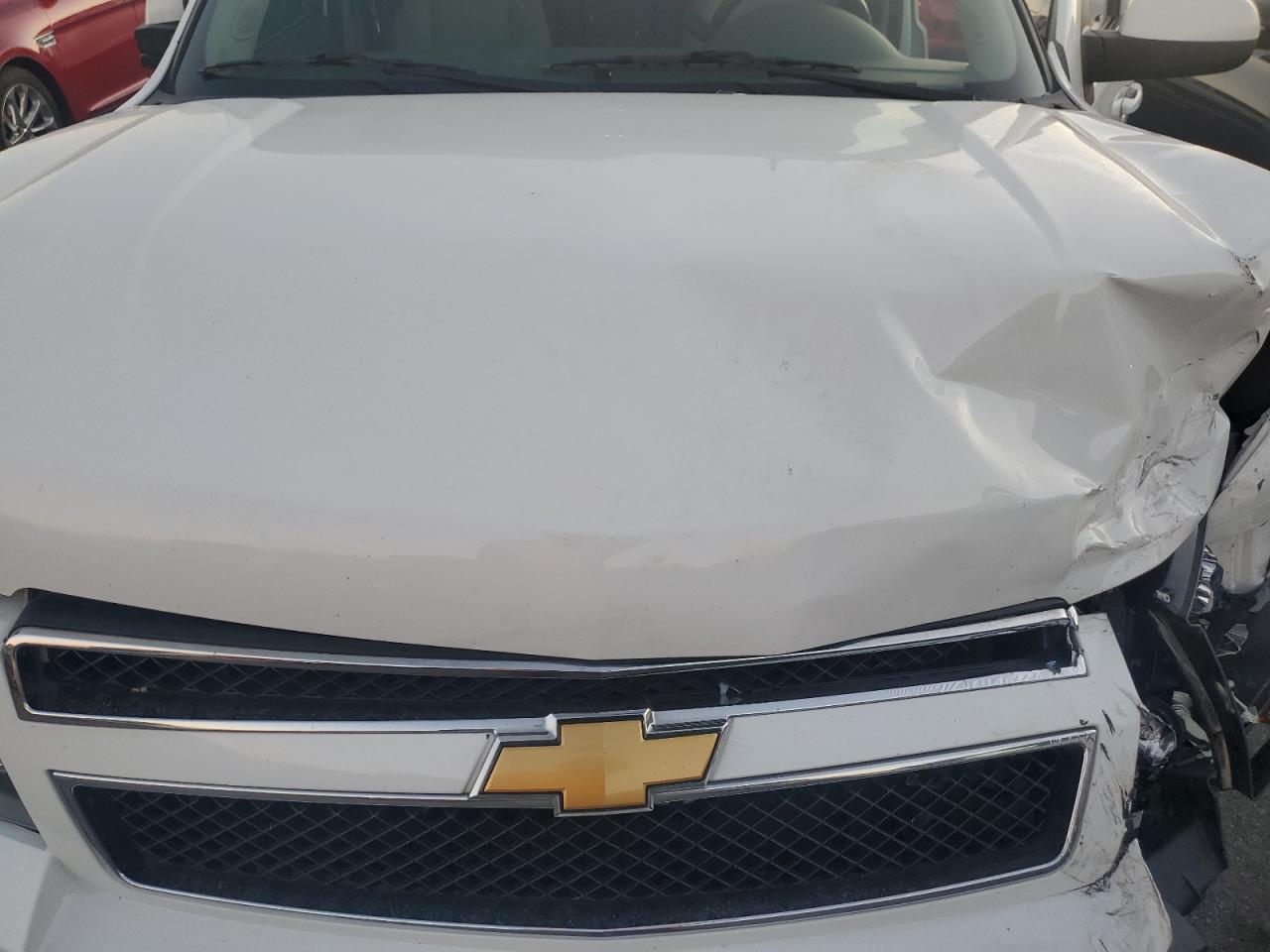 2013 Chevrolet Tahoe VIN 1GNSKBE02DR261730 Copart auction photo, front end damage thumbnail 12